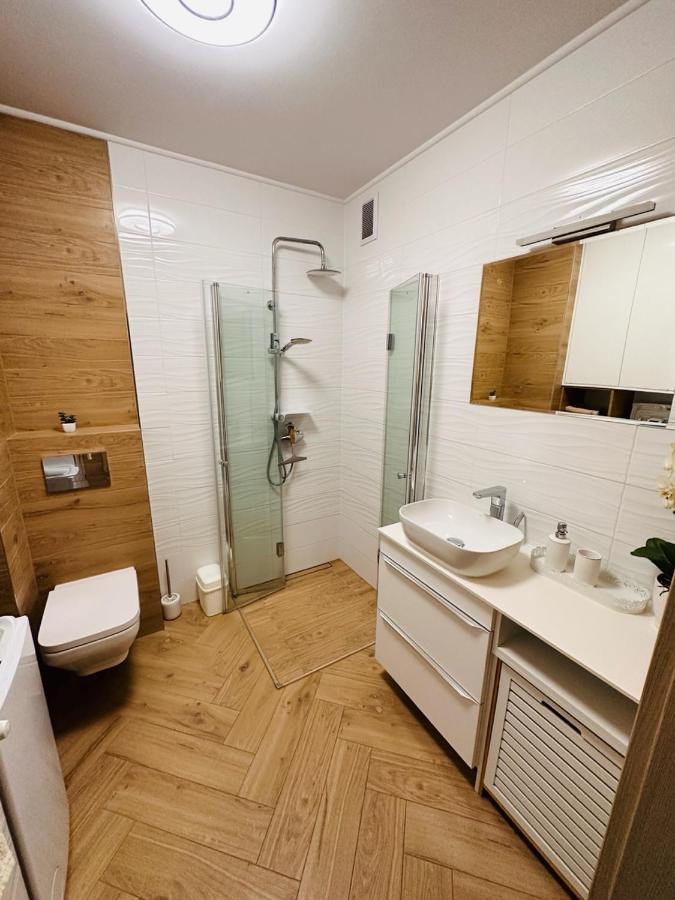 Apartament Neustettin-Polna Szczecinek Apartamento Exterior foto