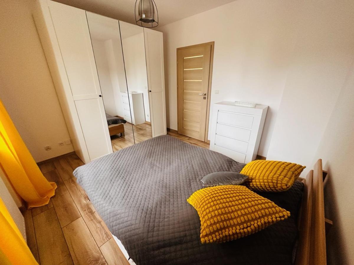 Apartament Neustettin-Polna Szczecinek Apartamento Exterior foto
